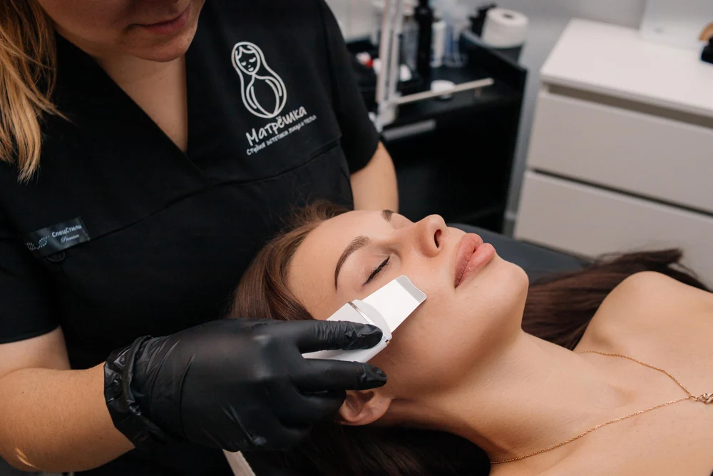 Чистка лица и карбокситерапия